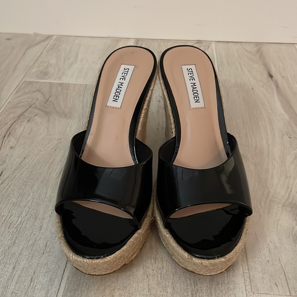 Black Steve Madden Wedges / Never Worn - Picture 2 of 5